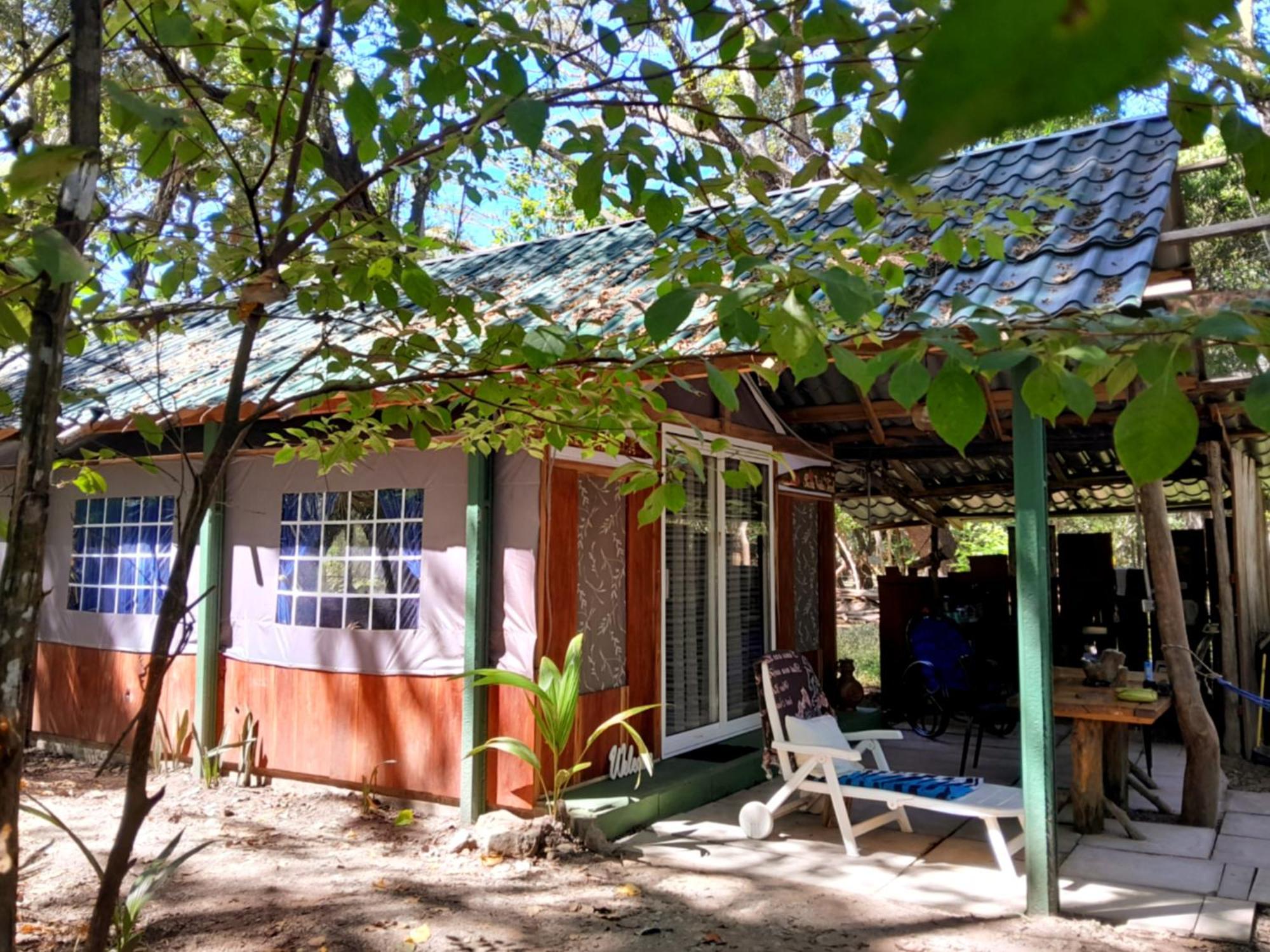 Fully Furnished Family Jungle Tent, Latino Glamping Paquera Exteriér fotografie